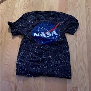 Paint splatter NASA tee.